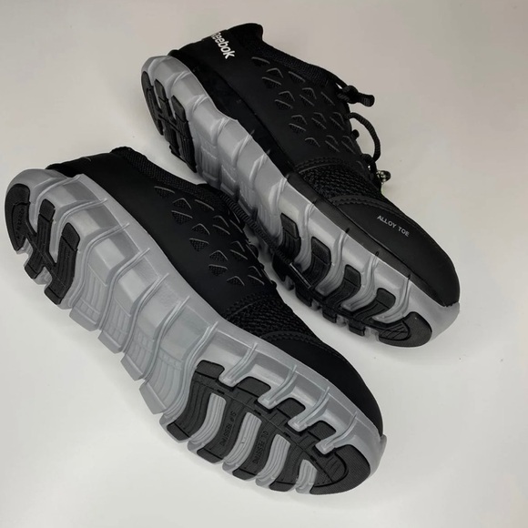 PUMA Safety Toe Athletic Shoe 8 Womens Work Shoes - Picture 2 of 4